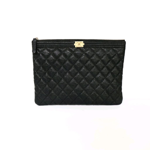 샤넬 보이 캐비어 금장 블랙 클러치백 미디움 27번대