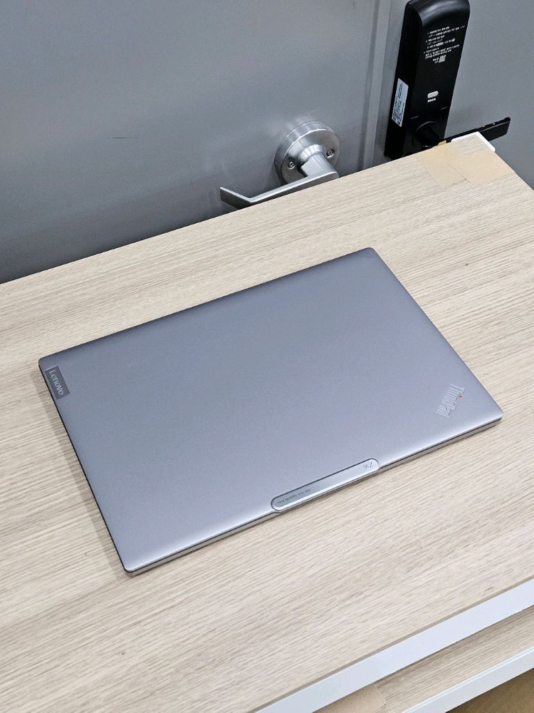 레노버 ThinkPad Z16 Gen 1R7 Pro 6850H 16GB 512GB--4