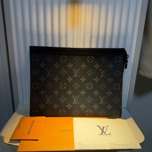 (새상품급) 루이비통 이클립스 포쉐트 보야주 클러치백