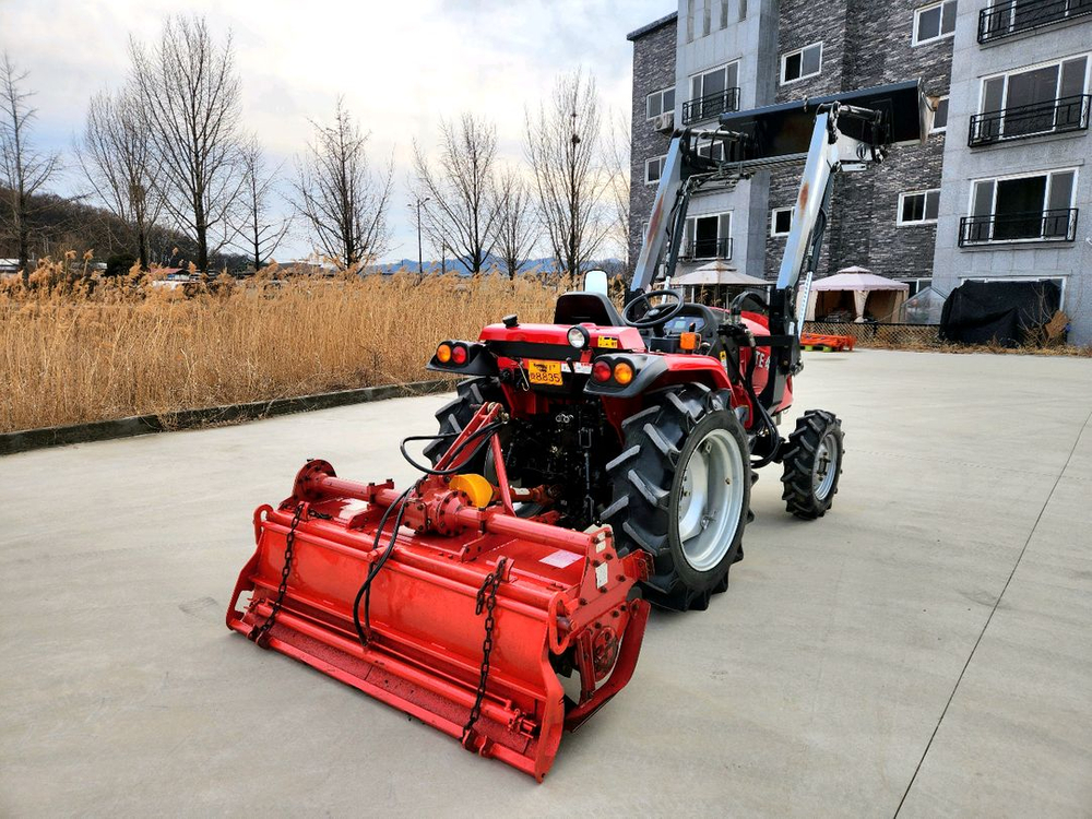 TYM 48마력 트랙터 팝니다 (본기로더로타리 써래)--4