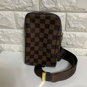 힙색 가방 이미지