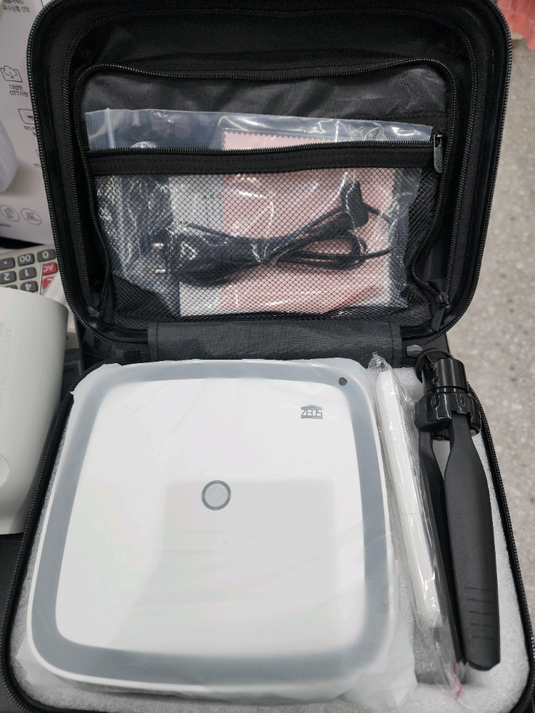 제우스 c1000 빔프로젝터--3