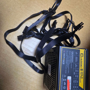 마이크로닉스 Classic II 750W 80PLUS GOLD 파워