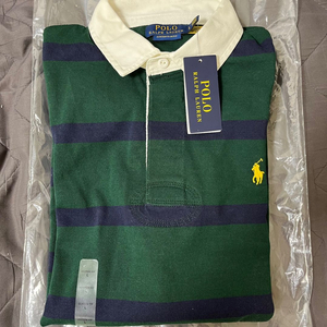 폴로 랄프로렌 럭비티 커스텀슬림핏 L 사이즈 새상품 판매 합니다. 이미지