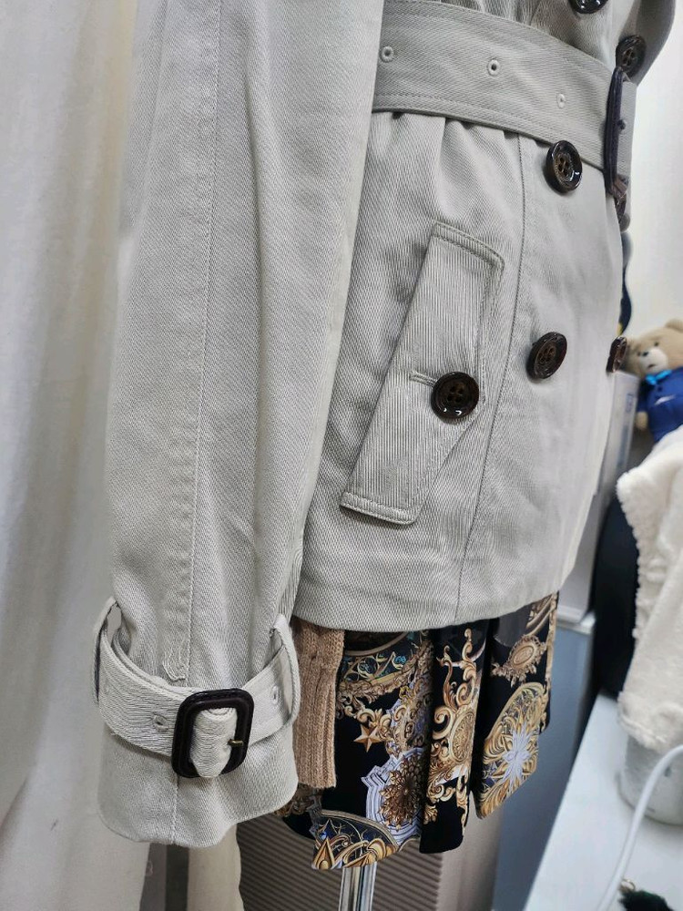 버버리트렌치코트55~날씬66(반가슴47)상태양호--3