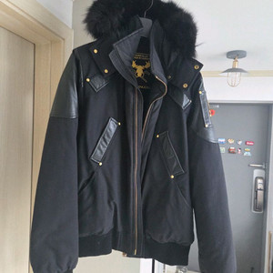 무스너클 발리스틱 골드에디션 이미지