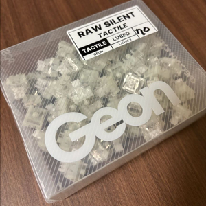 raw 저소음 택타일 70개 팝니다