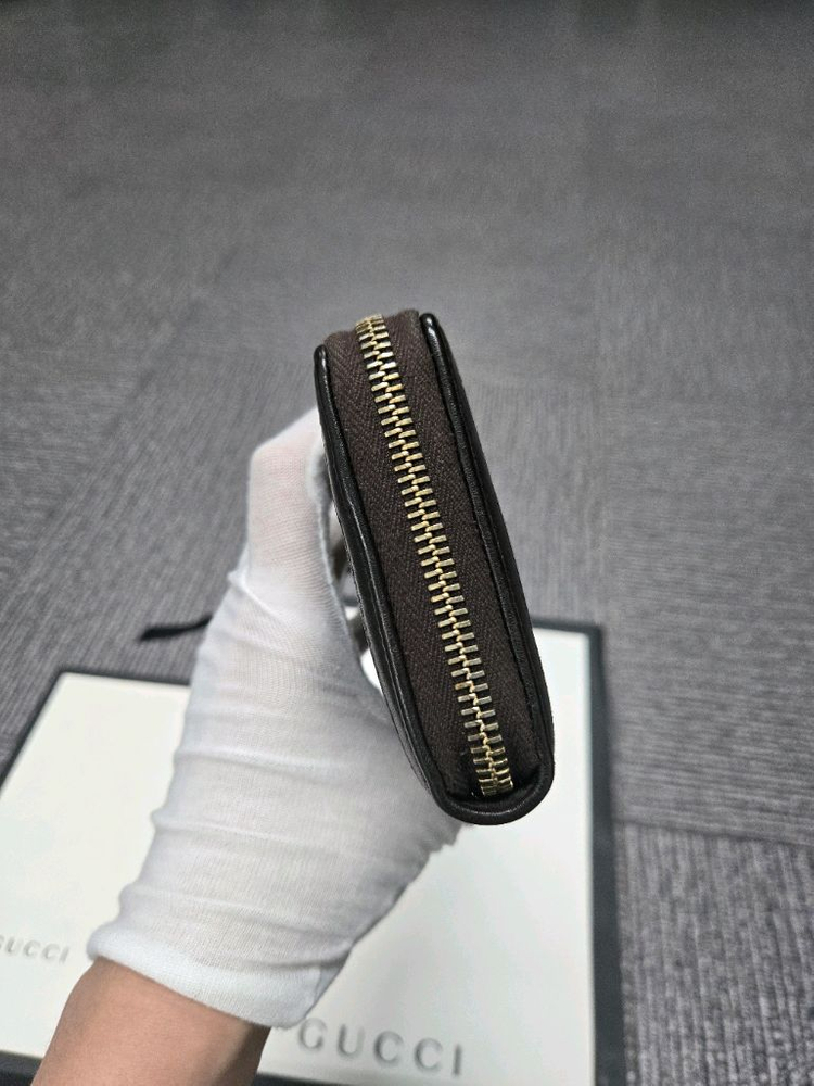 [특가][정품] 구찌 인터로킹 지퍼돌이 장지갑--3