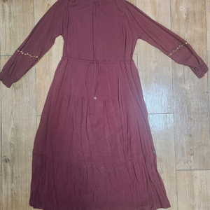 써스데이아일랜드 롱 원피스