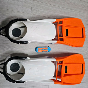 스쿠버프로 s-tek 핀 L사이즈(흰+주황, 레어템) 이미지