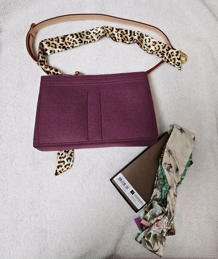 루이비통 클루니 MM 모노그램 블루 글레이셔 블루, M42735--6