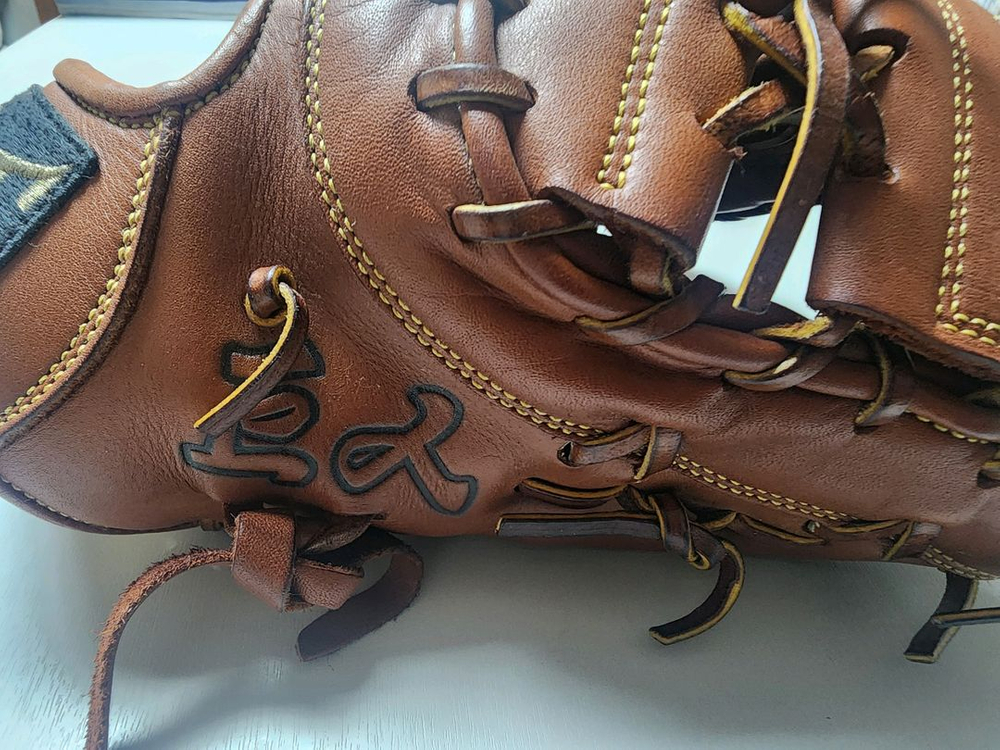 BMC 거인 오리지날 클래식. 1루미트 글러브--4