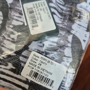 졸린 샤크 페리28 새상품