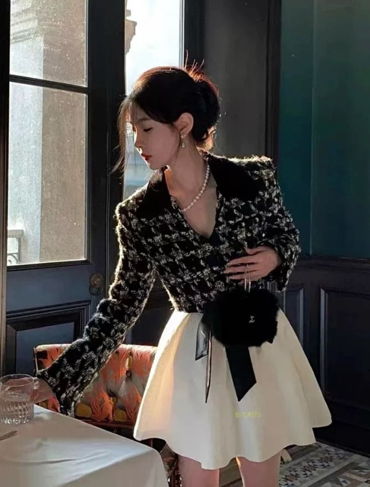 Lattitude 블랙카라 브이넥 울 트위드 크롭 자켓 S 이미지