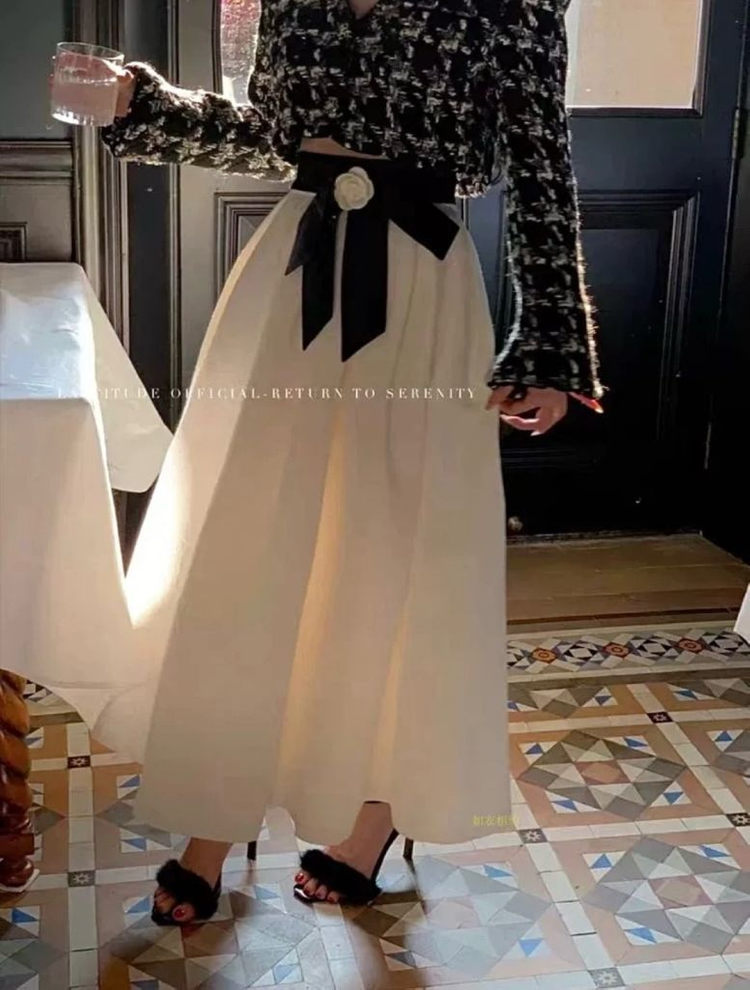 Lattitude 블랙카라 브이넥 울 트위드 크롭 자켓 S 이미지