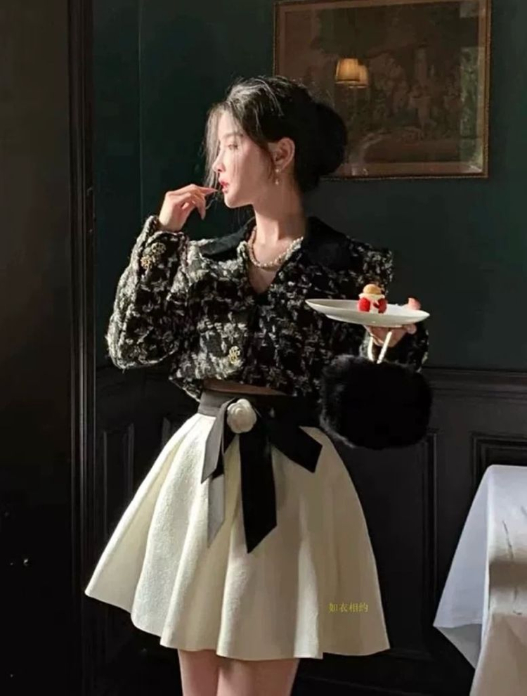 Lattitude 블랙카라 브이넥 울 트위드 크롭 자켓 S 이미지