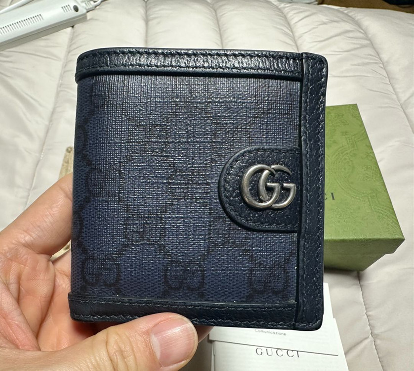 구찌 남성 GG 마몬트 반지갑 판매해요!--1