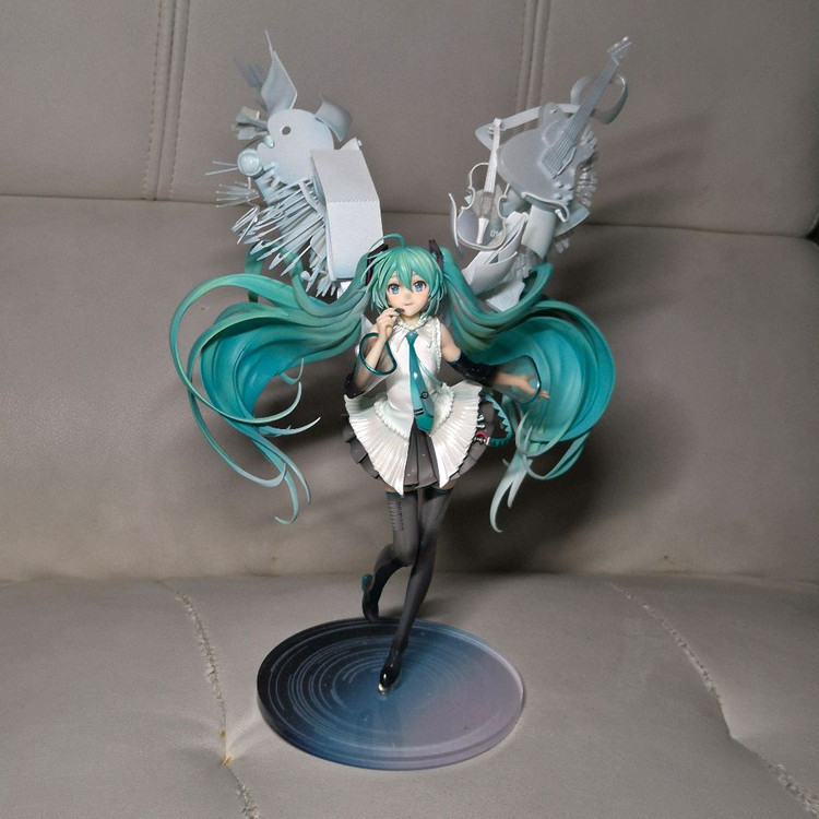 굿스마일 하츠네 미쿠 16주년 스케일 피규어--2