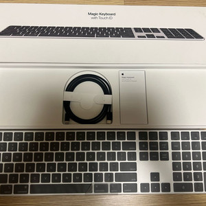 애플 매직 키보드 Touch ID 블랙(스페이스 그레이) 풀박