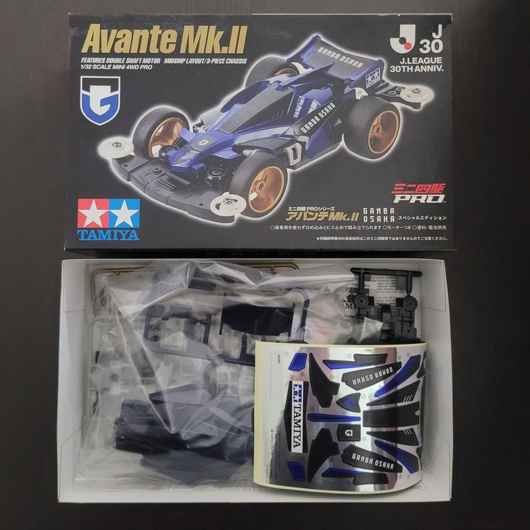 타미야 미니카 아반테 마크2 일본축구클럽 (감바오사카) 콜라보 판매합니다--1