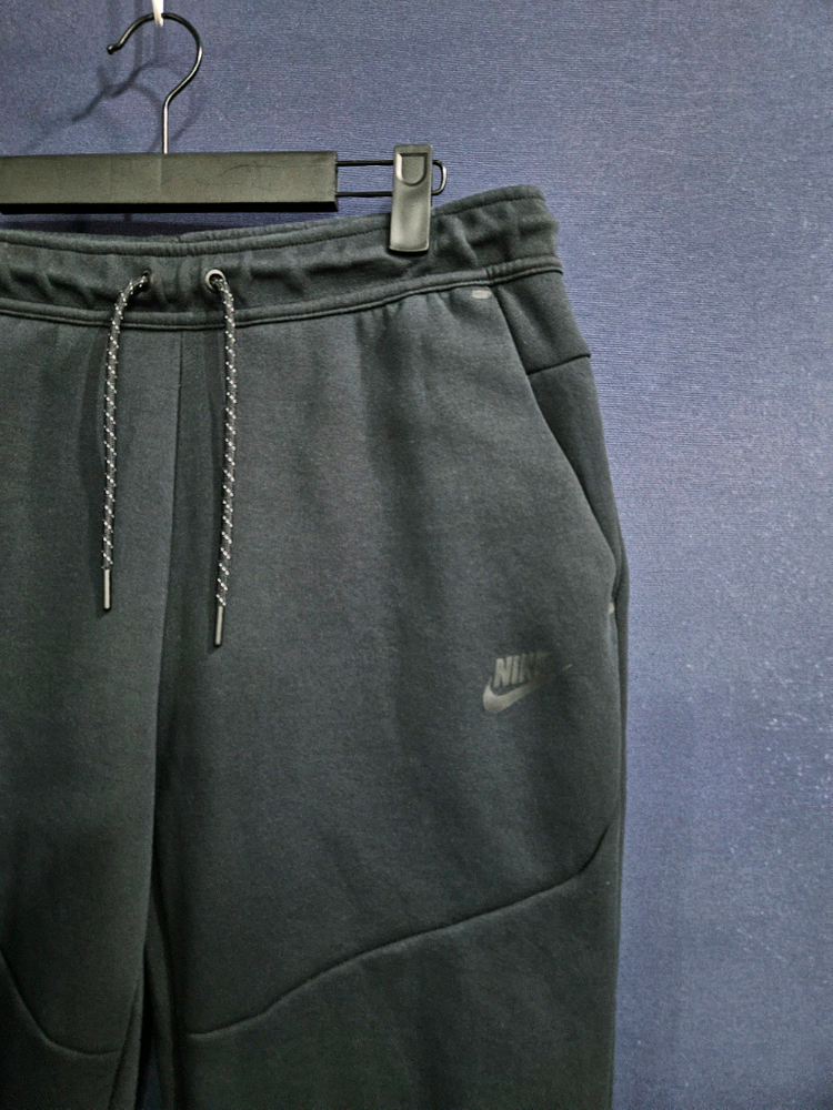 나이키 블랙차콜 남성 슬림핏 허리 30~32 기모 조거팬츠--3