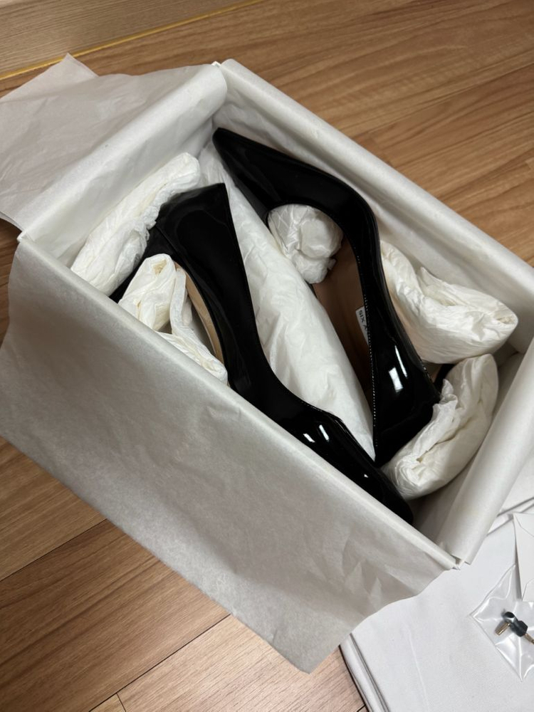 식스앤어하프 레나 스틸레토 힐 이미지