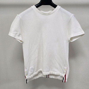 톰브라운 백삼선 여성 반팔 티셔츠 36사이즈 판매 이미지