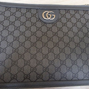 구찌 가방 GG 캔버스 클러치백(남성용)