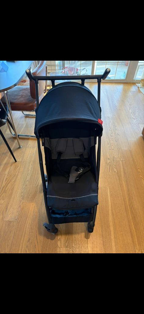 gb포킷 접이식 유모차 이미지