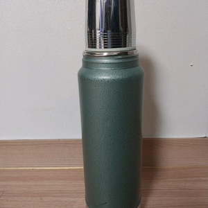 스텐리 보온병. 950ml