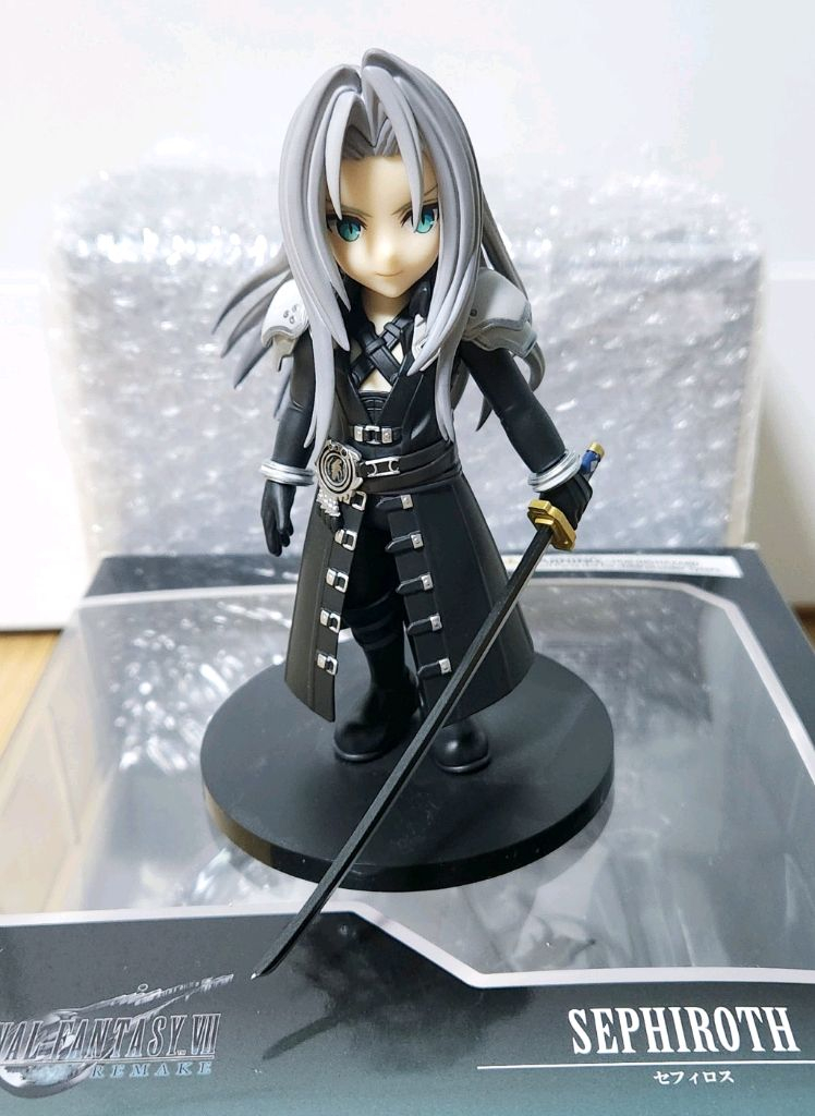 스퀘어 에닉스 파이널 판타지7 파판7 세피로스 어도러블 아츠 피규어 미개봉 이미지