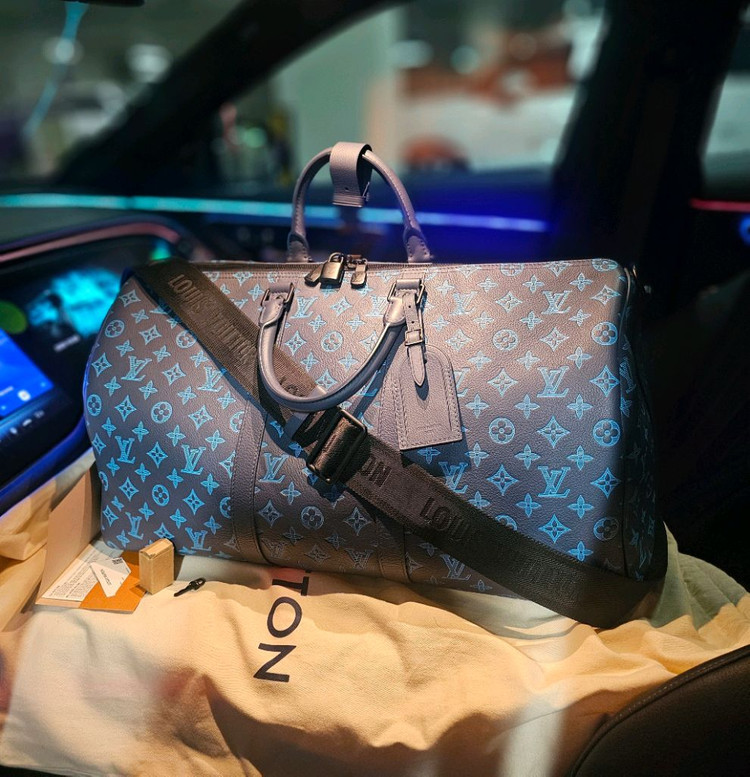 루이비통 키폴50 올레더 쉐도우 리버블루 신형 25년 이미지