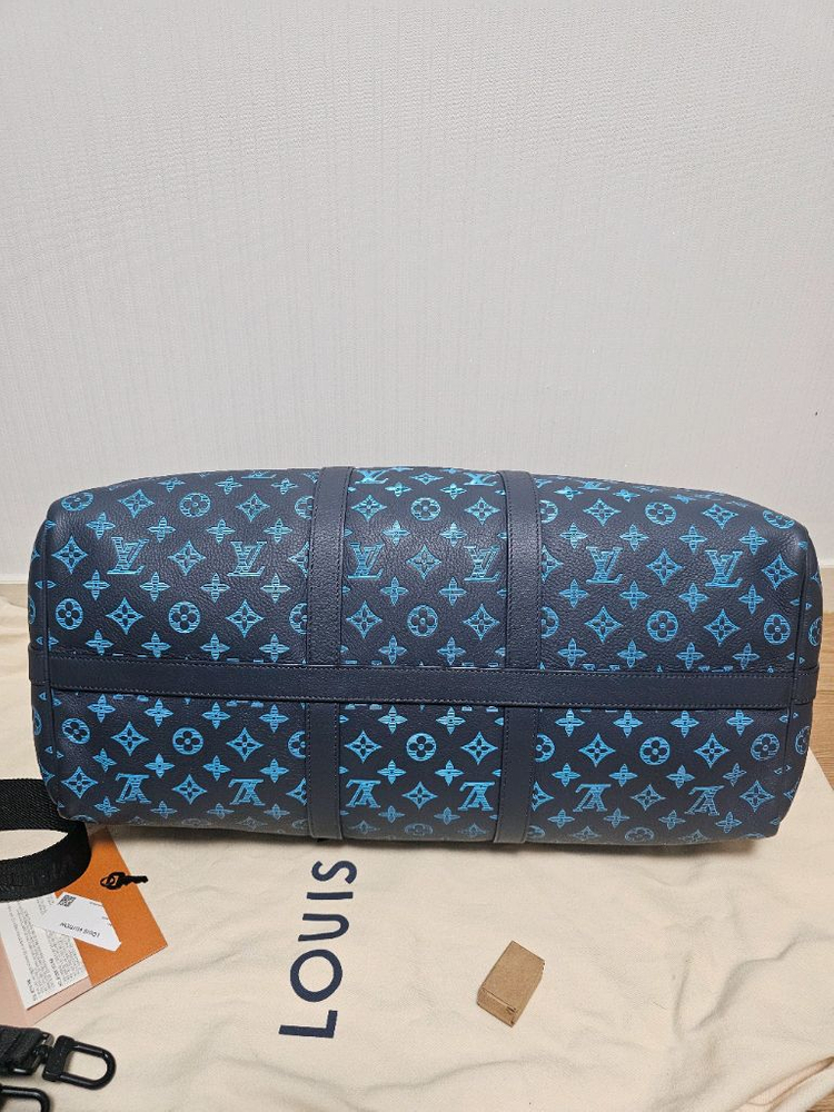 루이비통 키폴50 올레더 쉐도우 리버블루 신형 25년 이미지