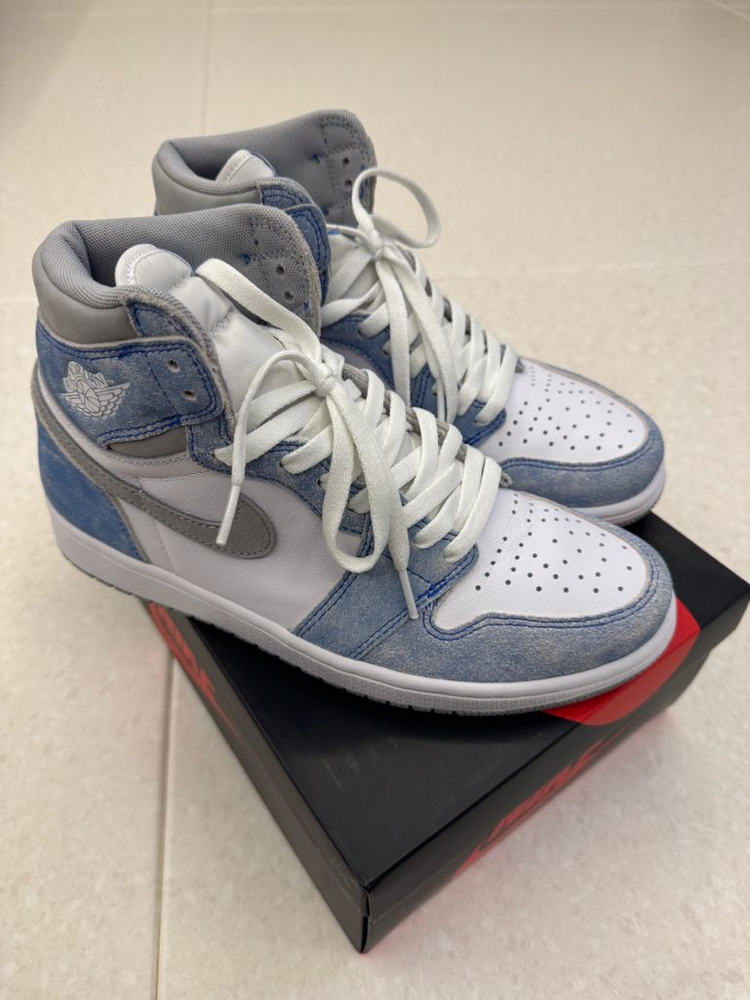 나이키 에어 조던 1 하이 OG 하이퍼 로얄 275--1