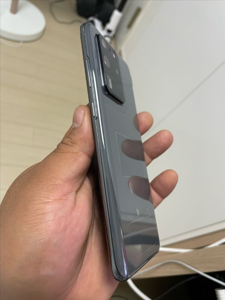 갤럭시s20울트라 256 그레이 올교체 상태 깨끗 케이스포함 단품 싸게판매--2