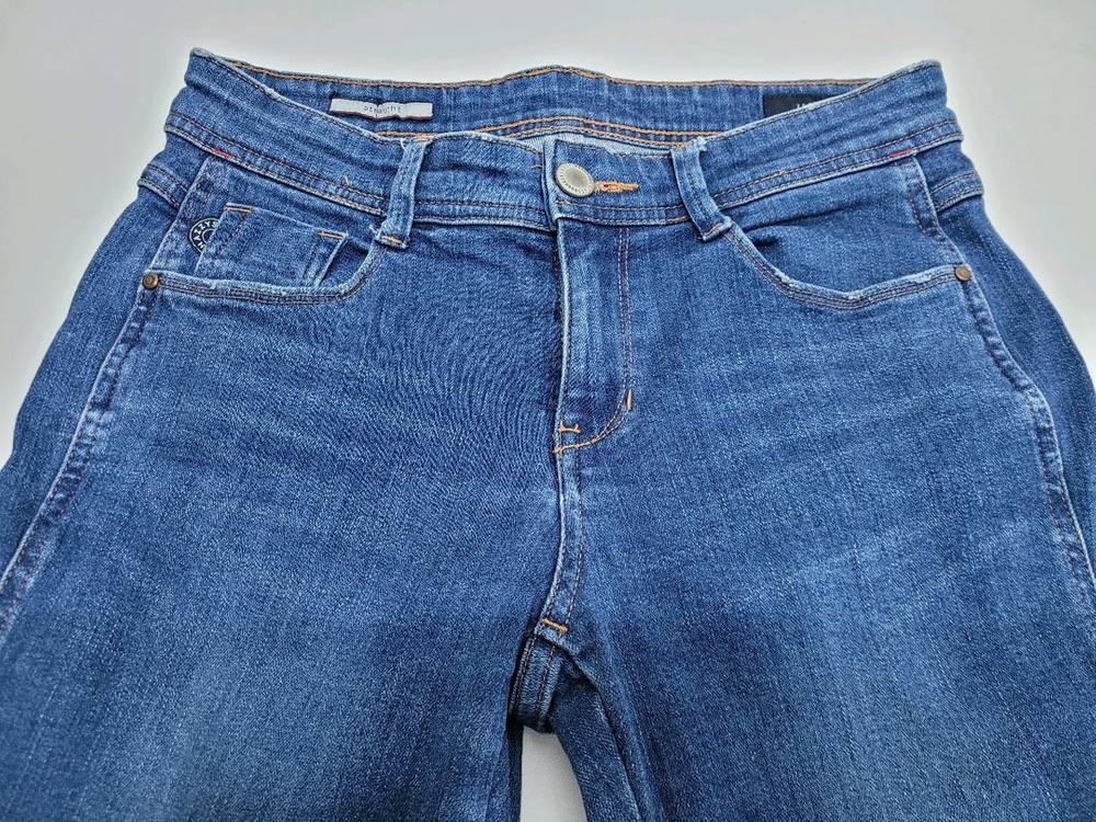 HAZZYS 헤지스 레이디스 워싱 데님 청바지 / 여 67 중청 스판--12