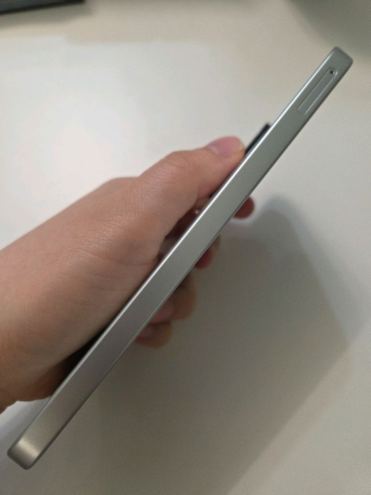 갤럭시 와이드8 미사용 단순개봉 새폰 서울와이드8 부산와이드8 인천와이드8 강원와이드8 파주와이드8 제주와이드8--2