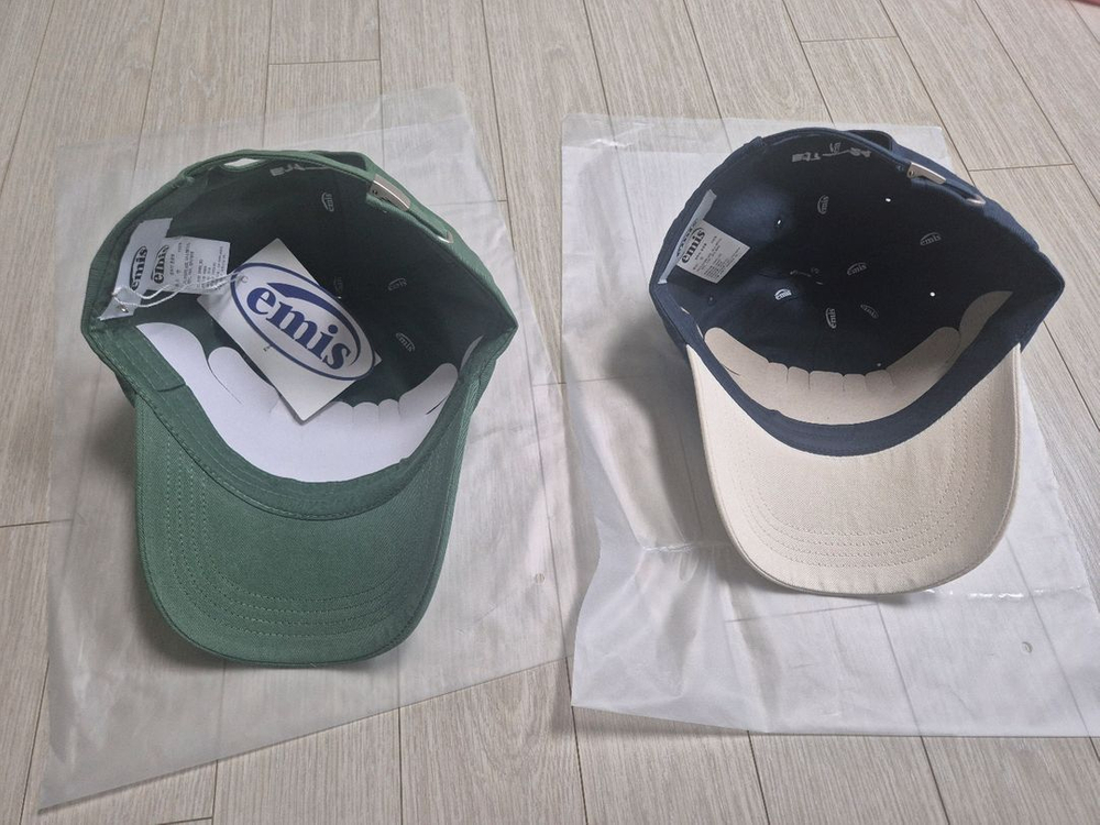 쿨거래시 4만3천택포! 미착용 새제품 정품 미미스 EMIS 모자 공용 성인, 고학년모자 두상커도이쁜깔끔모자--2