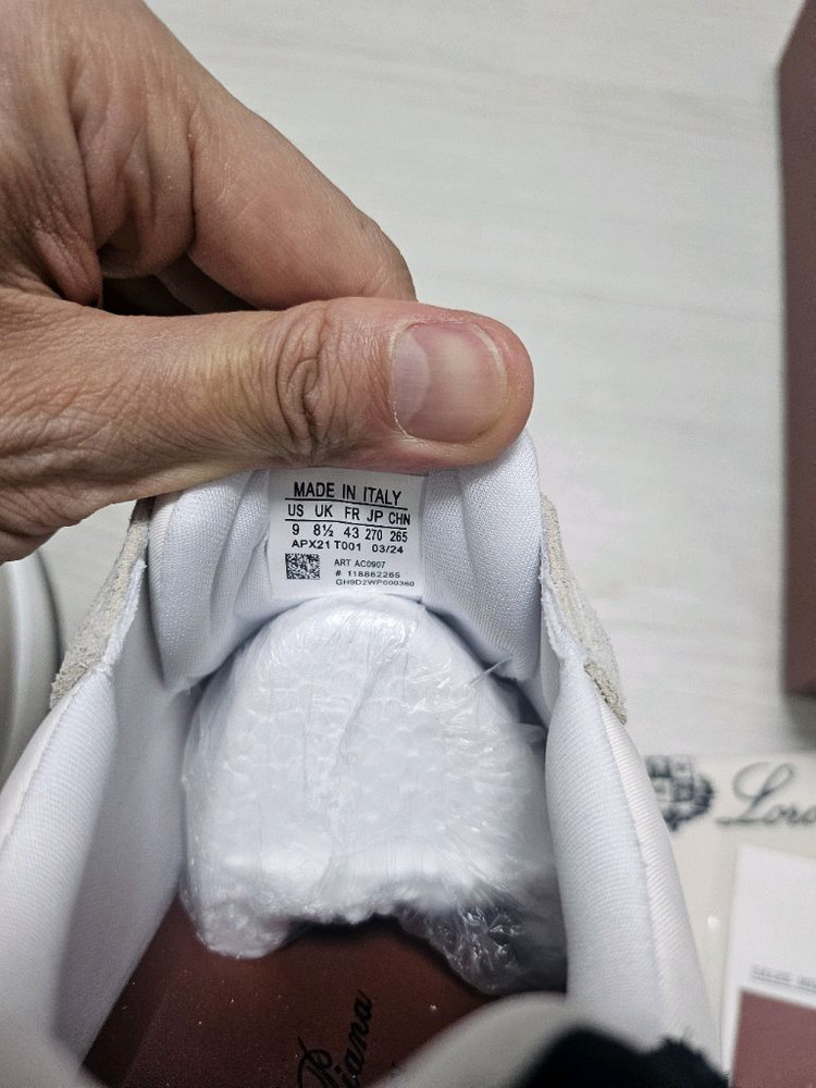 로로피아나 스니커즈 43--5