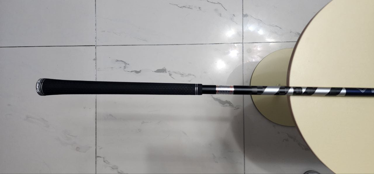 테일러 메이드 특주 QI4D LS 드라이버 팝니다--5