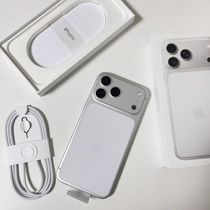 아이폰17프로맥스 512 화이트티타늄 호주 무음