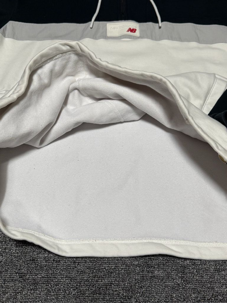 뉴발란스 후드 반집업--2