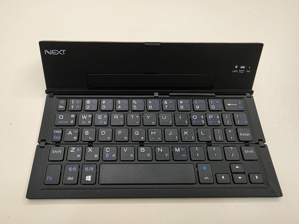 넥스트유 K380BT 접이식 블루투스키보드--5