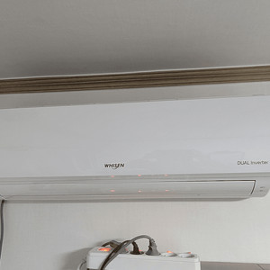 LG 듀얼 인버터 벽걸이 에어컨 (7평형) SQ07B8PWDN