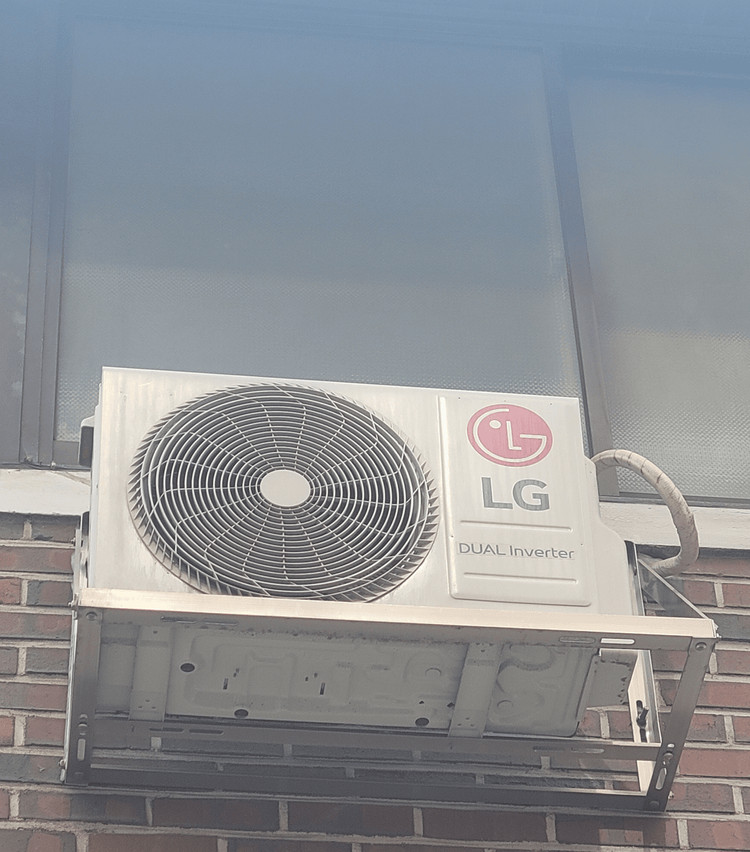 LG 듀얼 인버터 벽걸이 에어컨 (7평형) SQ07B8PWDN 이미지