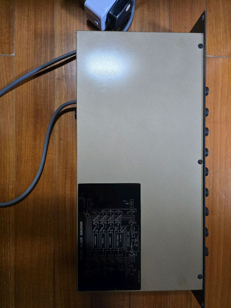 ibanez ue400 아날로그 멀티이펙터 + 풋스위치--3