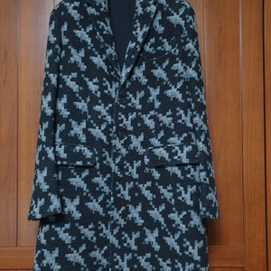 (새상품)닐바렛. 코트