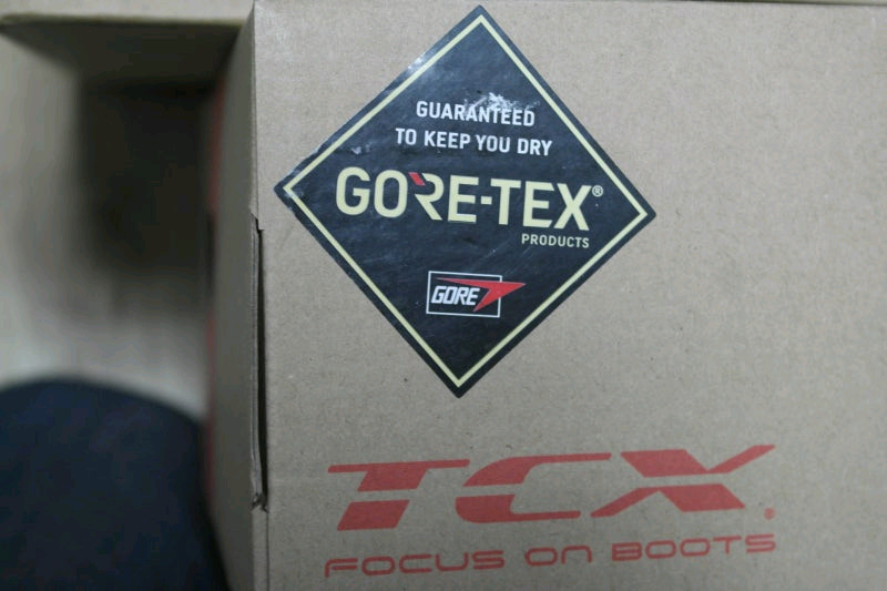 [신품] TCX 서브머신 고어텍스 미들 부츠 40호 -검정---4