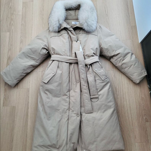 CC콜렉트 구스다운패딩(새상품)쥬크나이스클랍온앤온보브지컷듀엘모조에스핀에고이스트오즈세컨타임마인시스템