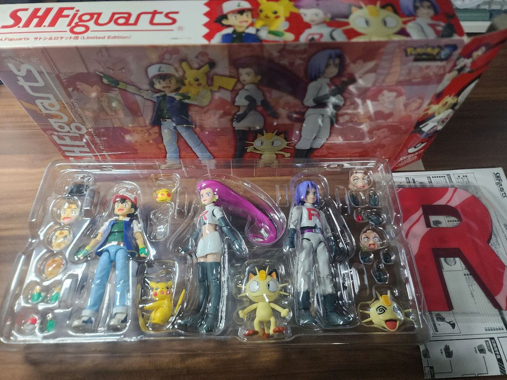 SHF 사토시&로켓단 세트 팝니다. 1/12액션피규어--1